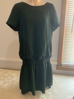 Banana Republic Green Tiered Smocked Drop Waist Dress Size 6